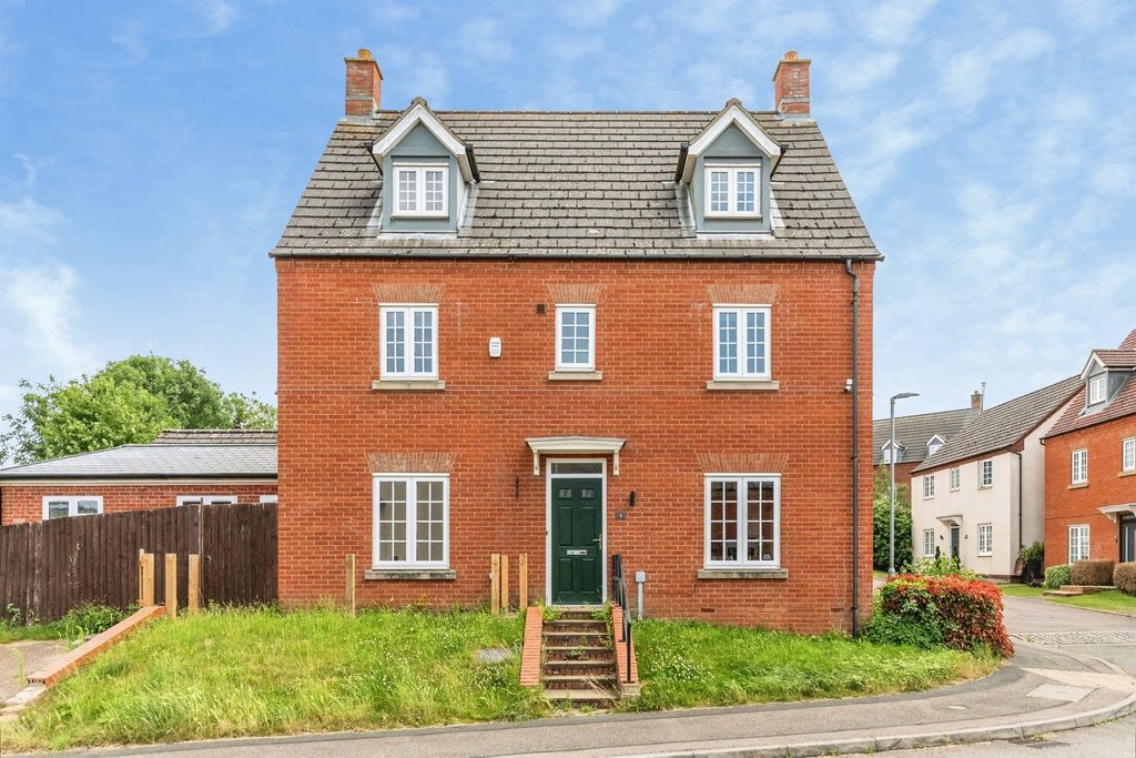 Property photo 1 of 15