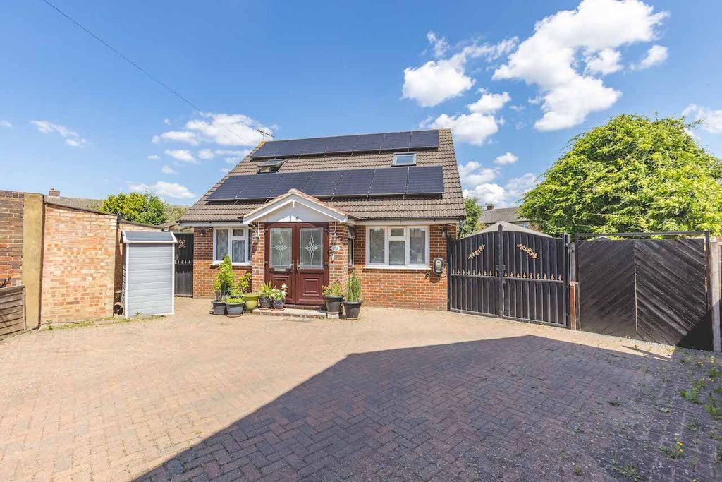 Property photo 1 of 22