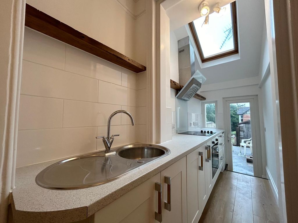 Property photo 2 of 4