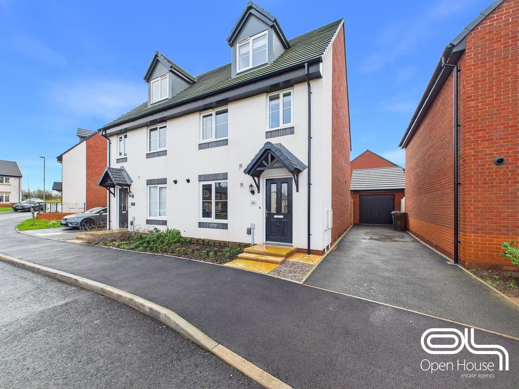 Property photo 1 of 16 Front (Exterior)