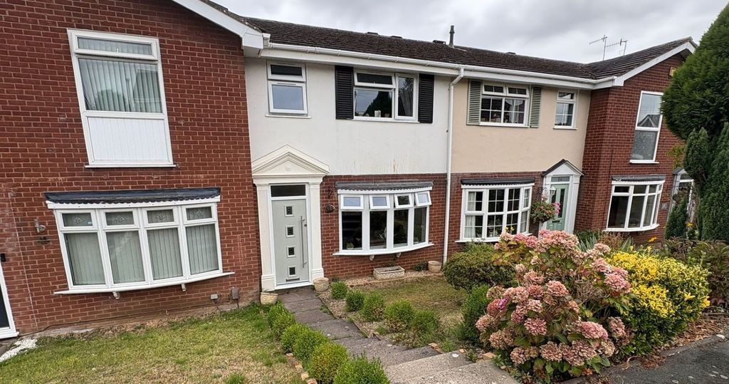 Property photo 3 of 4 66 Charterfield Drive
