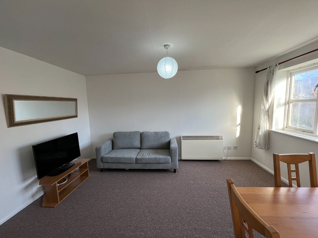 Property photo 3 of 9 1519813