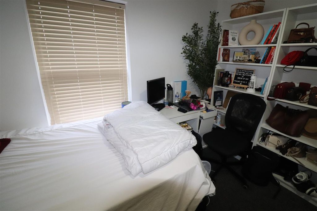 Property photo 2 of 3 Img_1774.Jpg