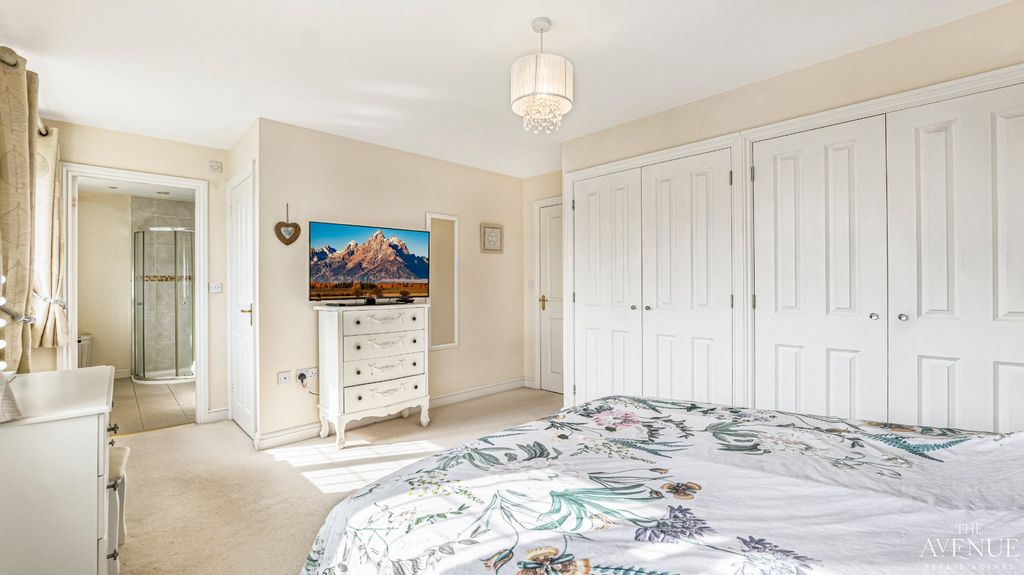 Property photo 3 of 35 5523095