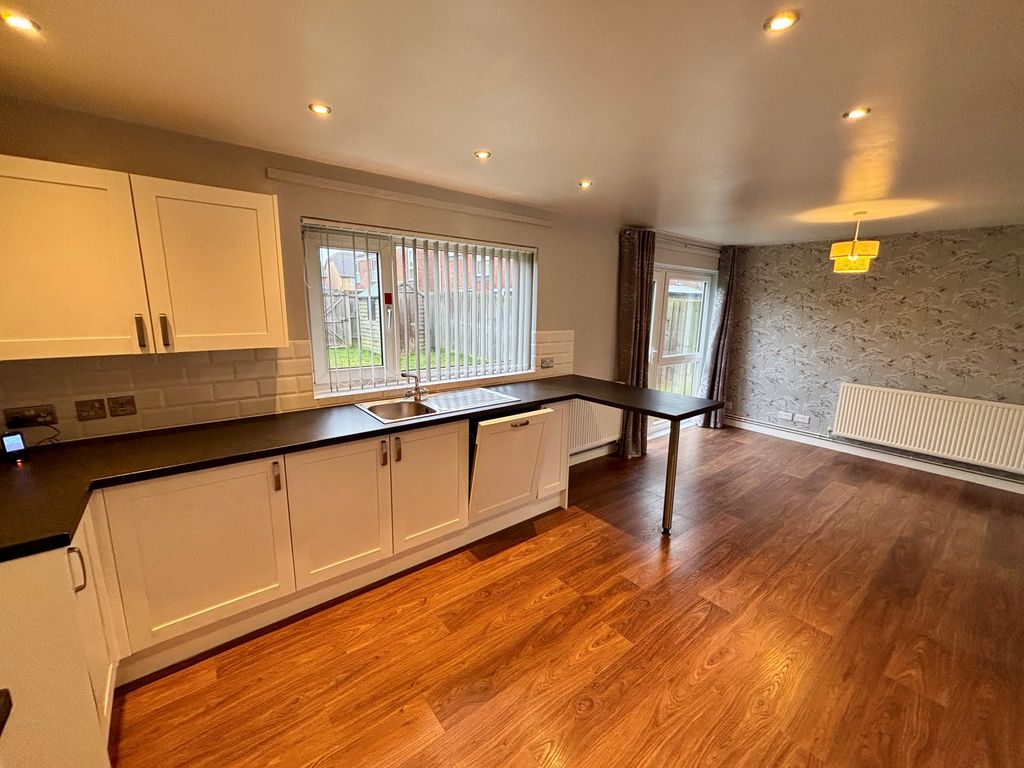 Property photo 2 of 16 View