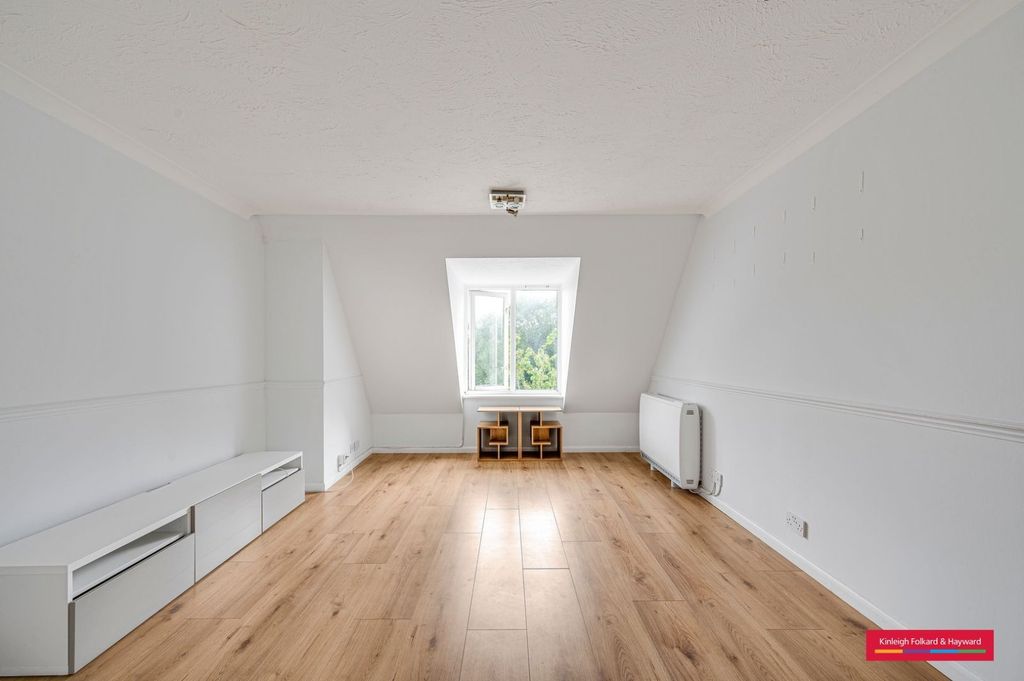 Property photo 2 of 13 Picture No. 07