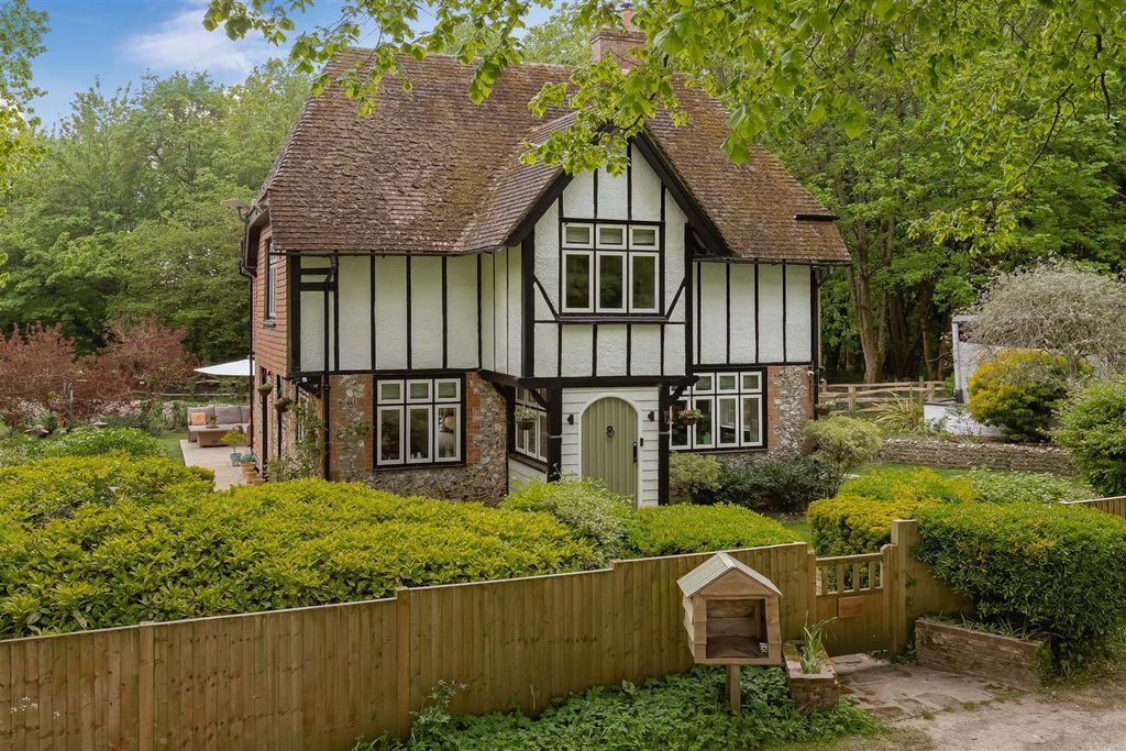 Property photo 1 of 37 Keepers Cottage_25.Jpg