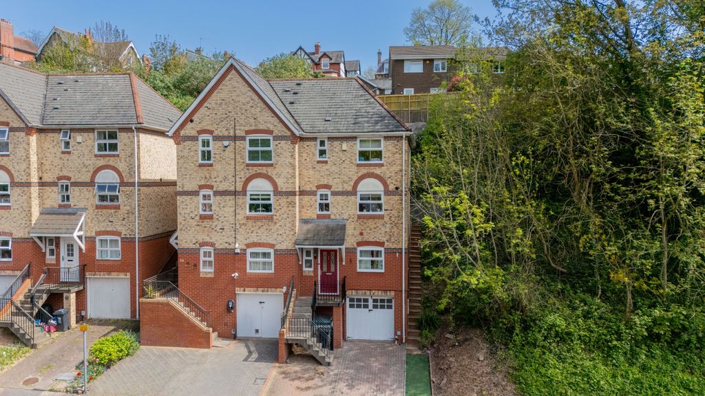 Property photo 1 of 22 Dji_20260422125649_0162_D