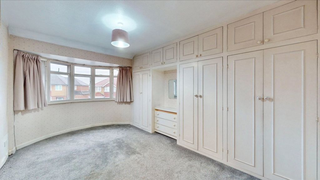 Property photo 1 of 27 Picture No. 48