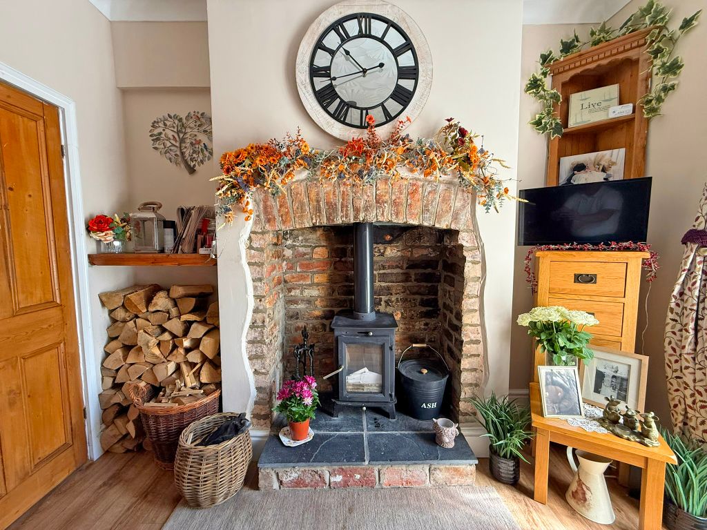 Property photo 3 of 10 Img_0905