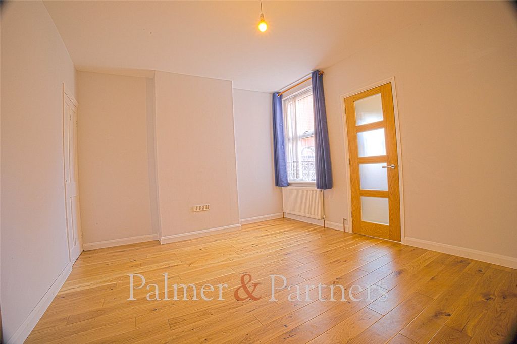 Property photo 3 of 8 Picture No. 03
