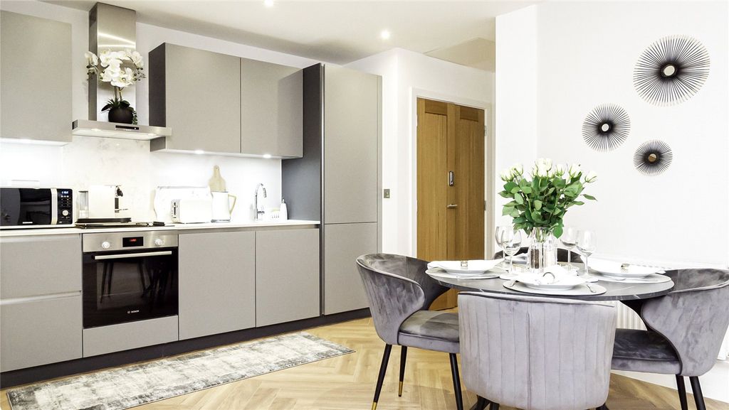 Property photo 2 of 9 Picture No. 08