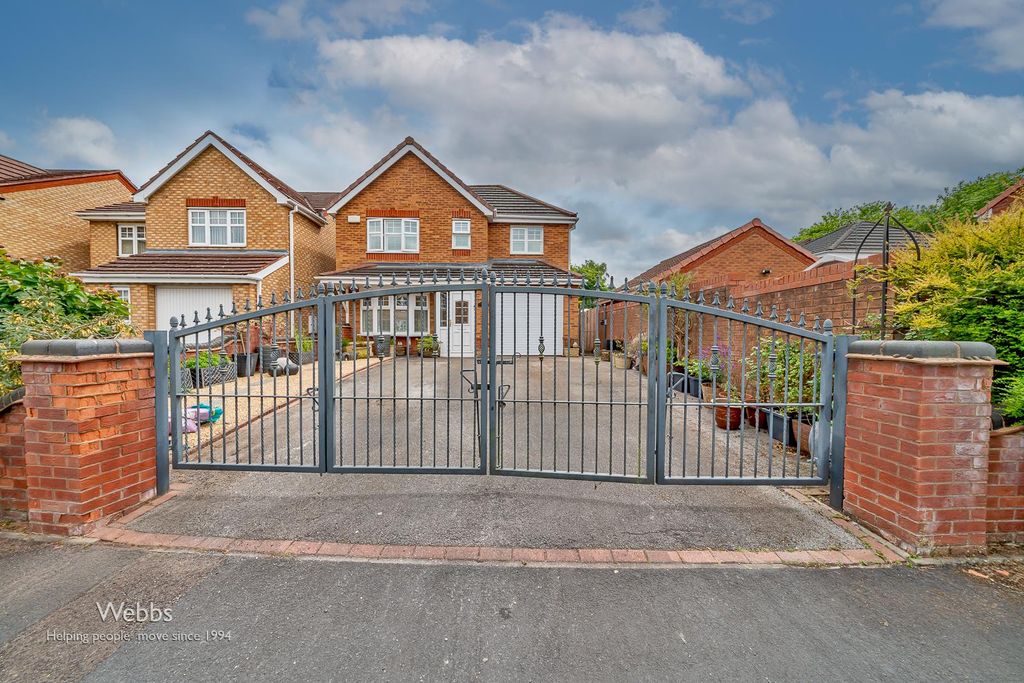 Property photo 2 of 26 Â© Webbs Estate Agents Â© (93 Of 93).Jpg