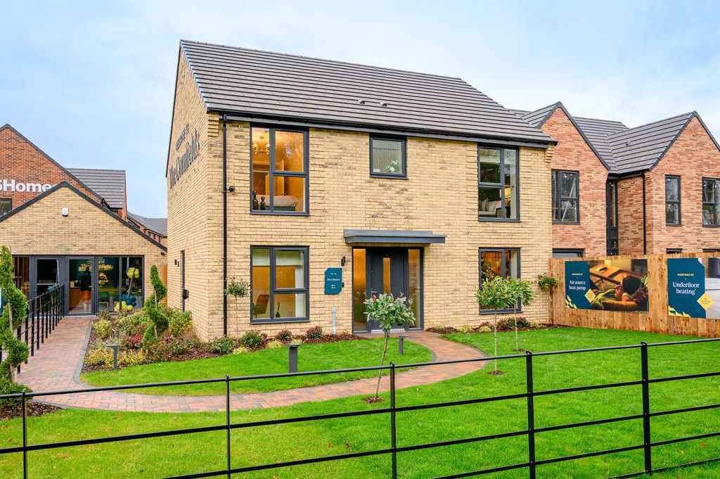 Property photo 1 of 18