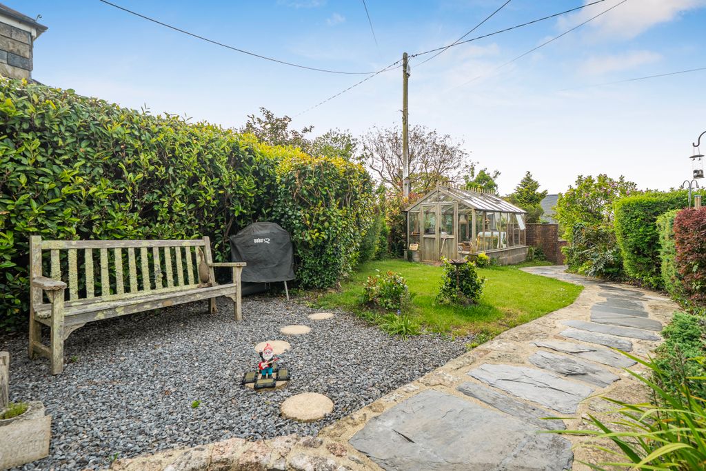 Property photo 3 of 20 1455807 (3)