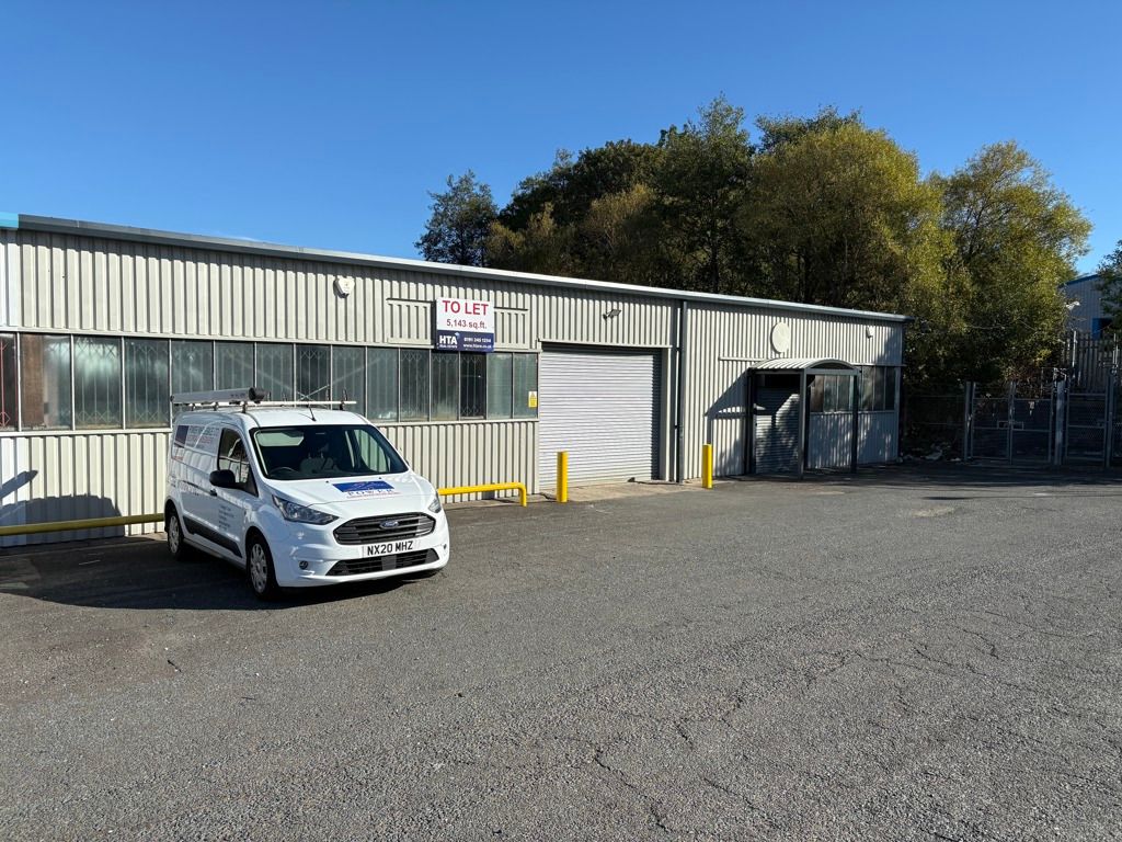 Property photo 1 of 12 Photo 11