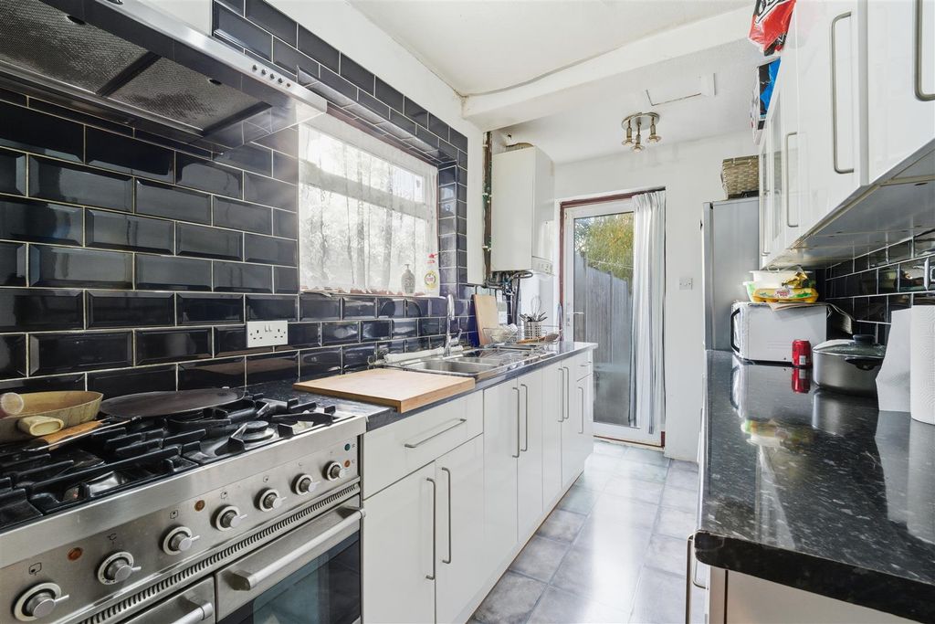 Property photo 2 of 14 Dsc00117.Jpg