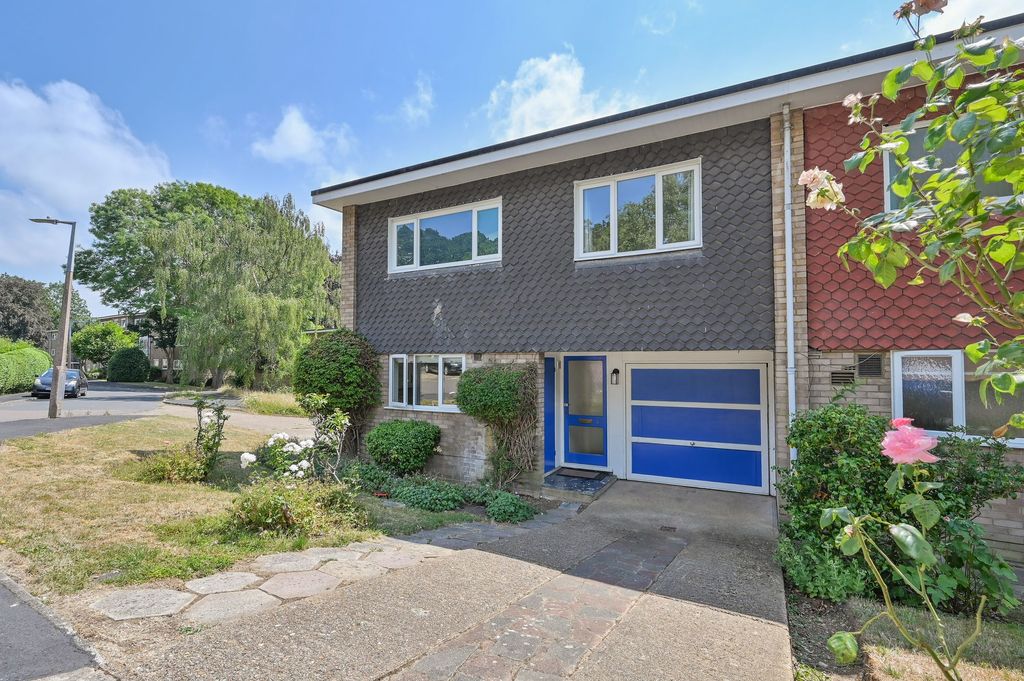 Property photo 1 of 20