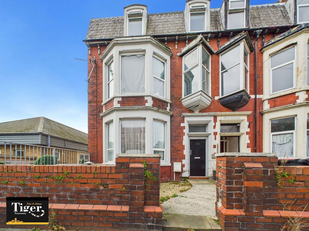 Property photo 1 of 6 Cam02176G0-Pr0709-Still006