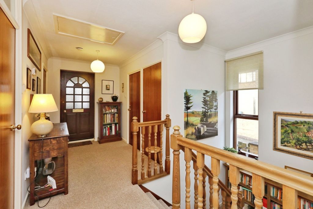 Property photo 2 of 22 Pbox-Img.Jpg