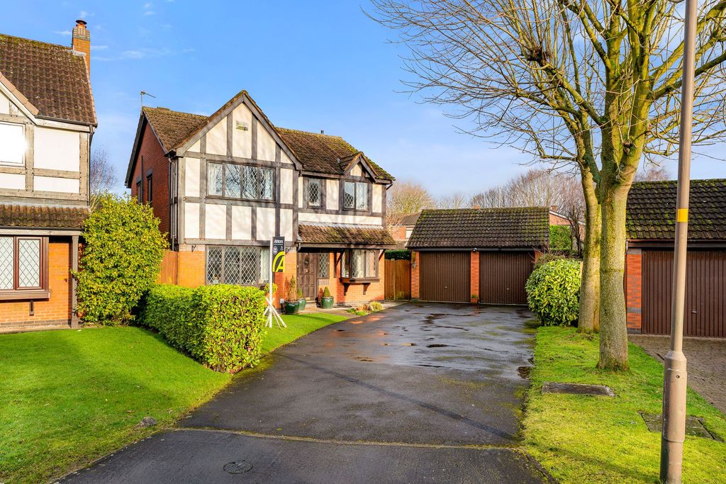 Property photo 1 of 26