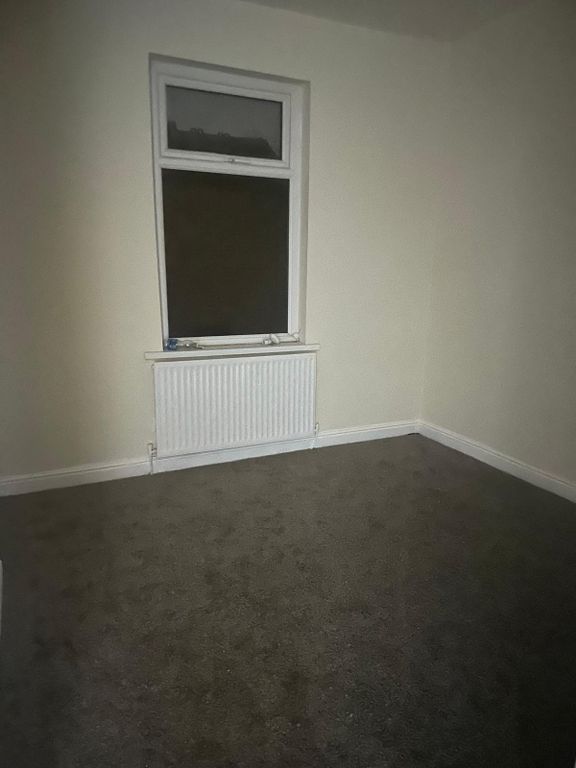 Property photo 2 of 6 Gallery