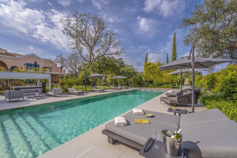 Property photo 2 of 56