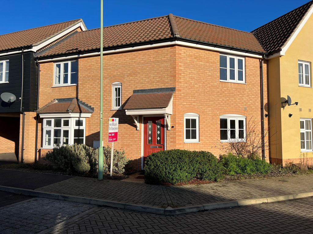 Property photo 1 of 11 View