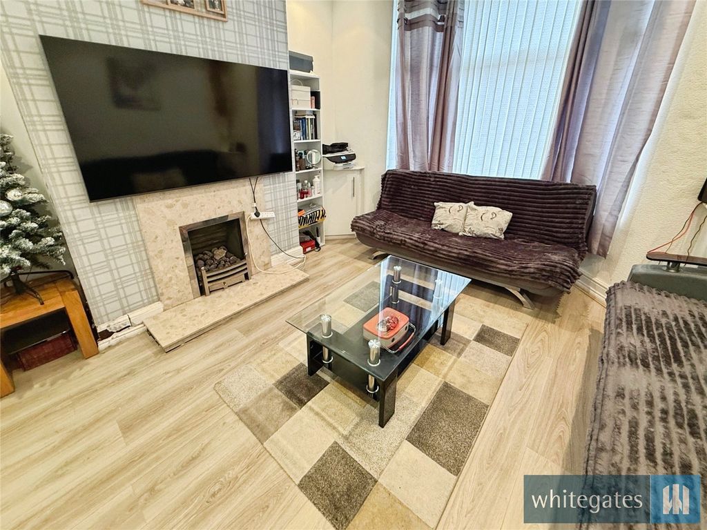 Property photo 3 of 19 Picture No. 13