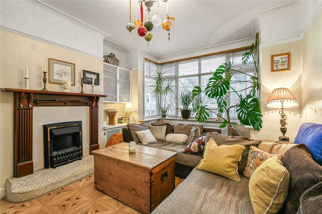 Property photo 2 of 21 Reception Room