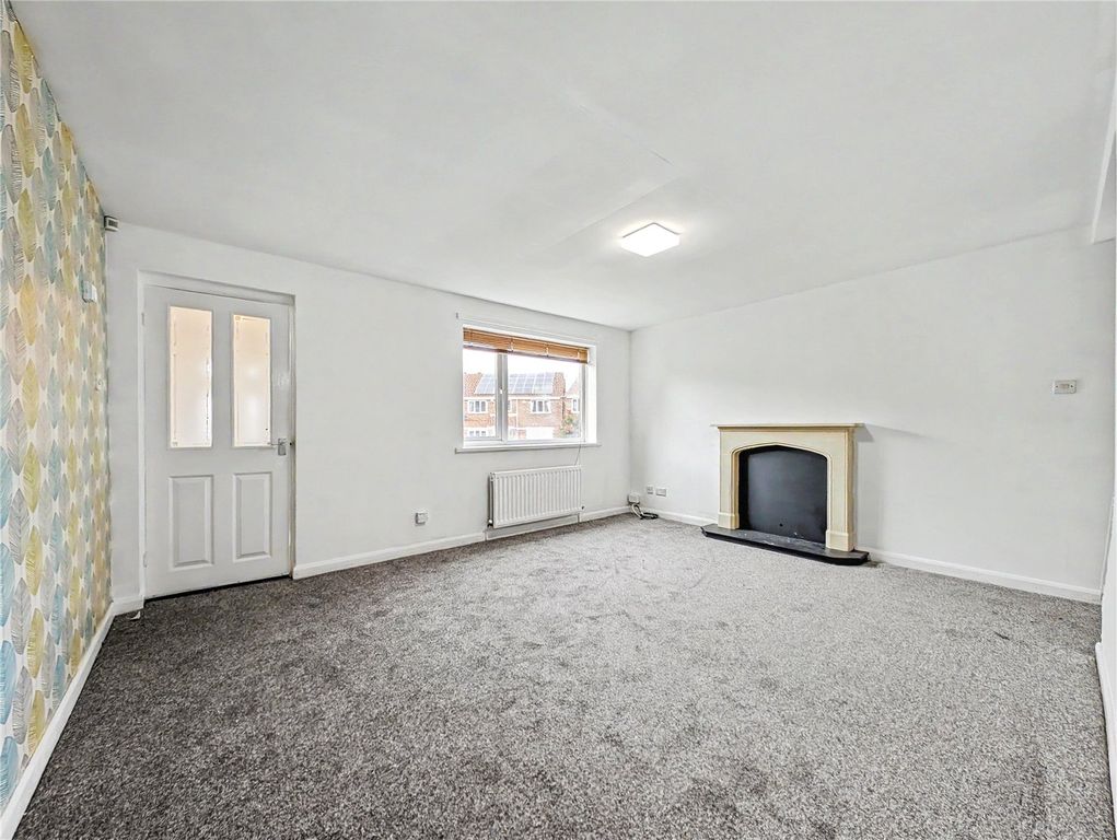 Property photo 2 of 12 Picture No. 04