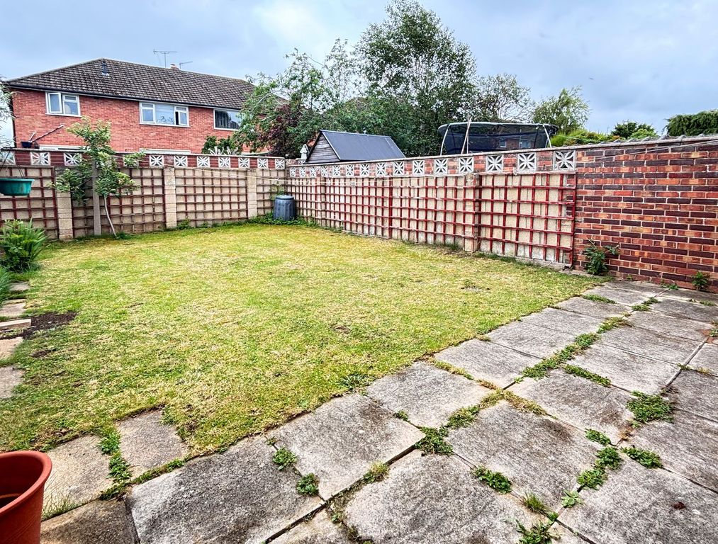 Property photo 3 of 12