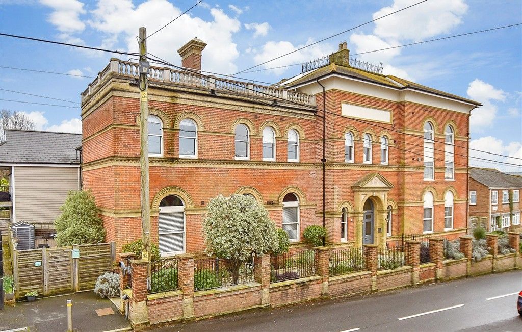 Property photo 2 of 11 External (Web)*