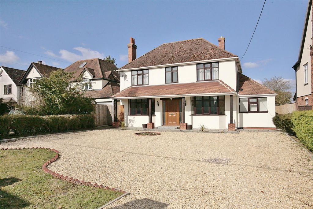 Property photo 1 of 27