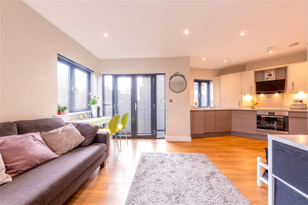 Property photo 2 of 6 Living Room