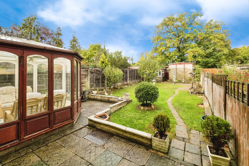 Property photo 3 of 17 Photo