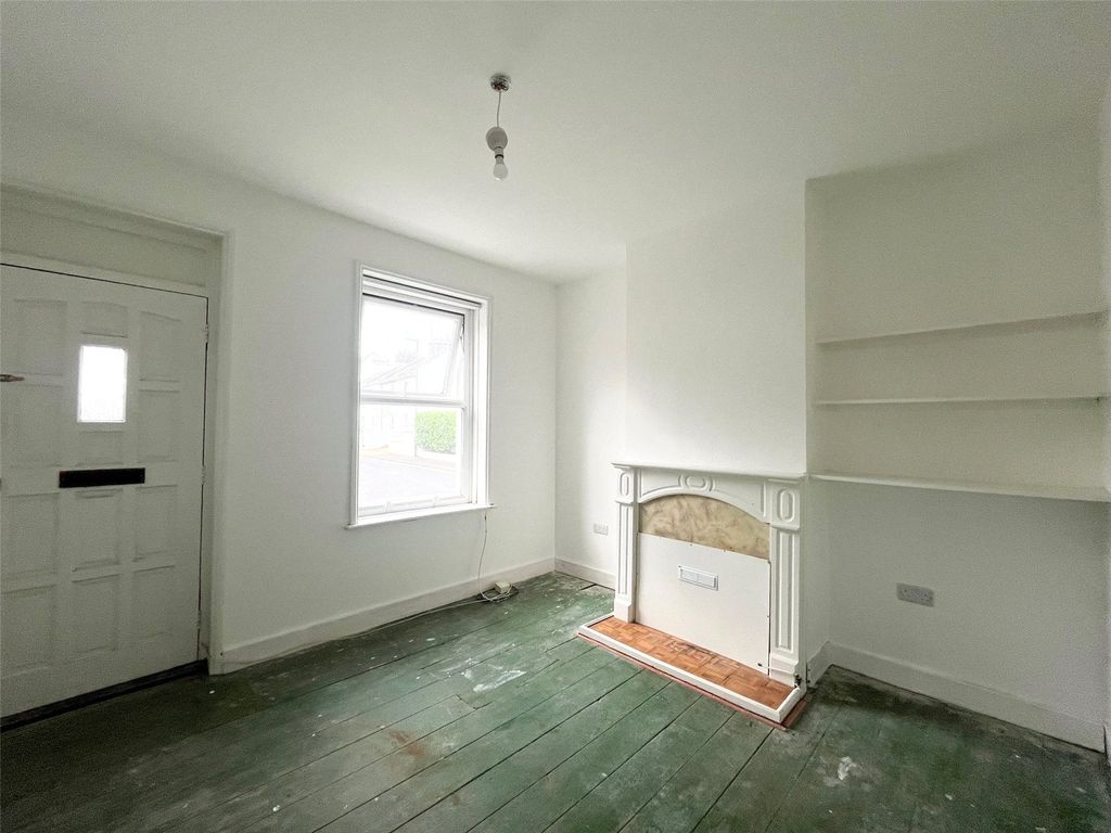 Property photo 2 of 9 Picture No. 04