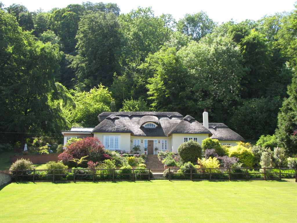 Property photo 1 of 38