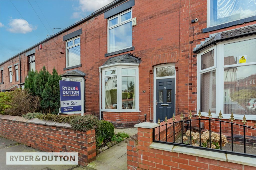 Property photo 2 of 21 Front Elevation