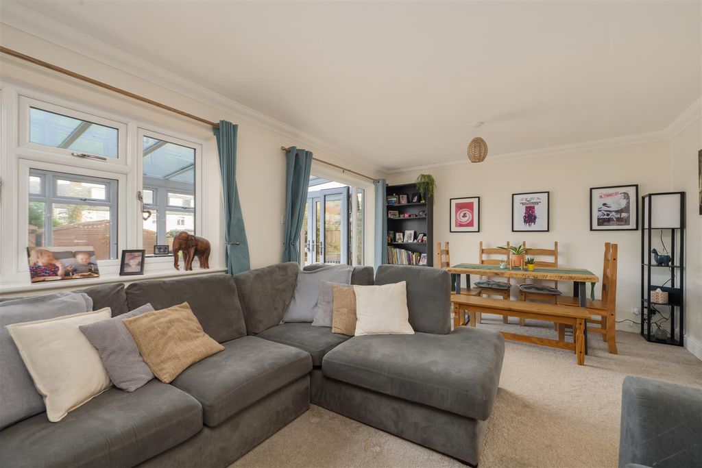 Property photo 2 of 23 Dsc_1720 Copy 2.Jpg