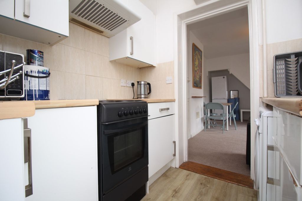 Property photo 2 of 10 3949992