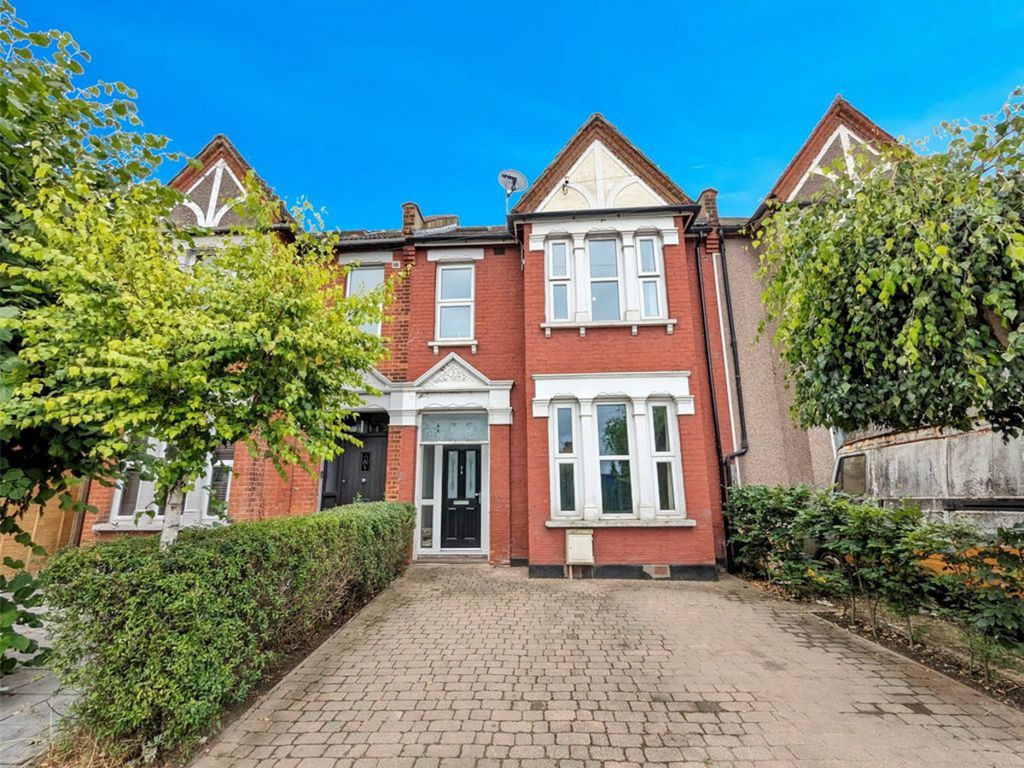 Property photo 1 of 5