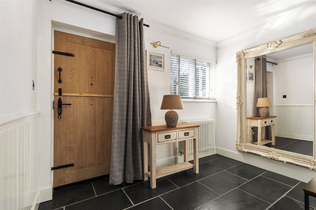 Property photo 3 of 64 Picture No. 99