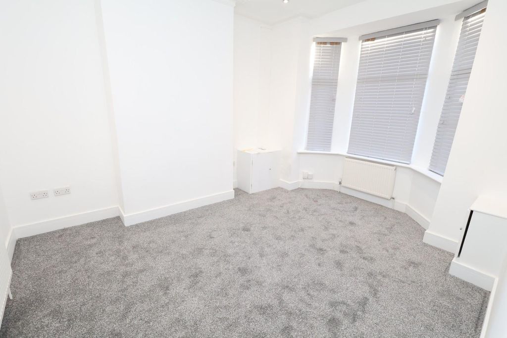 Property photo 2 of 14 1.Jpg