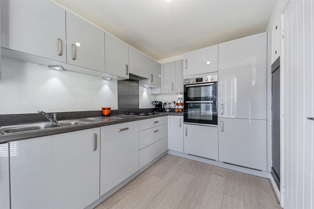 Property photo 3 of 18 54 Stratford Drive Kitchen.Jpg