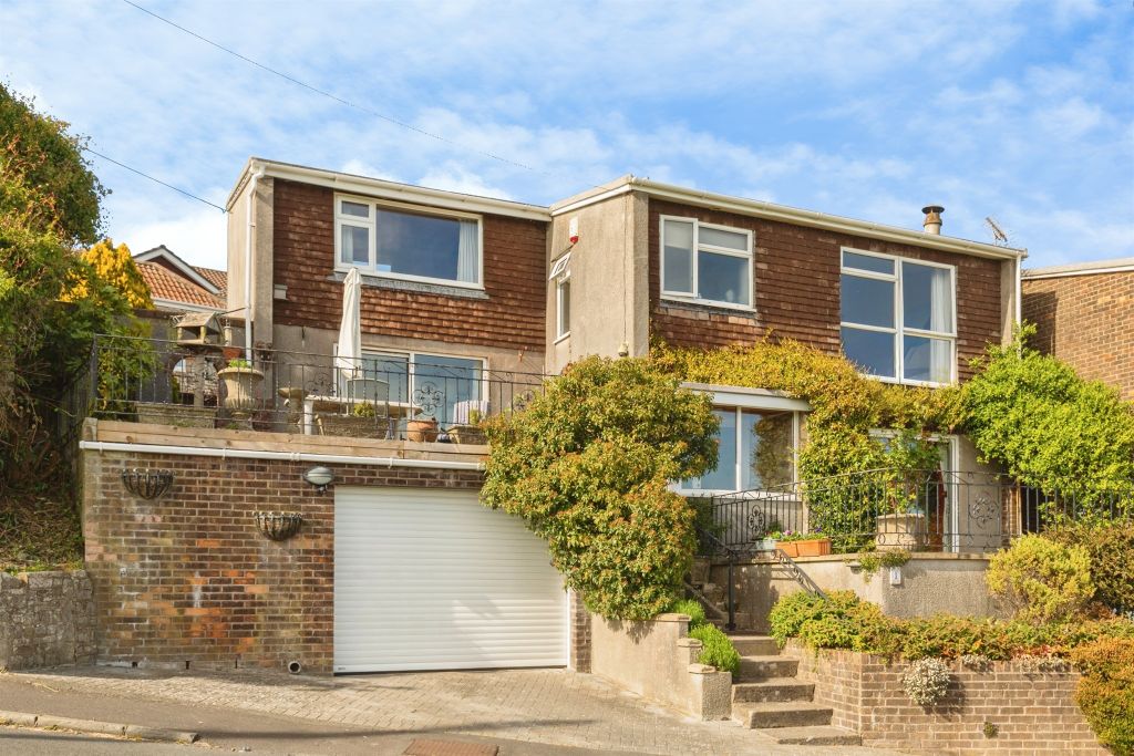 Property photo 1 of 23
