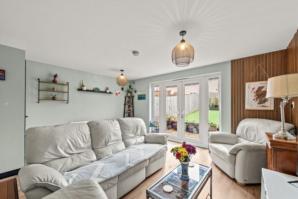 Property photo 2 of 29 5052055