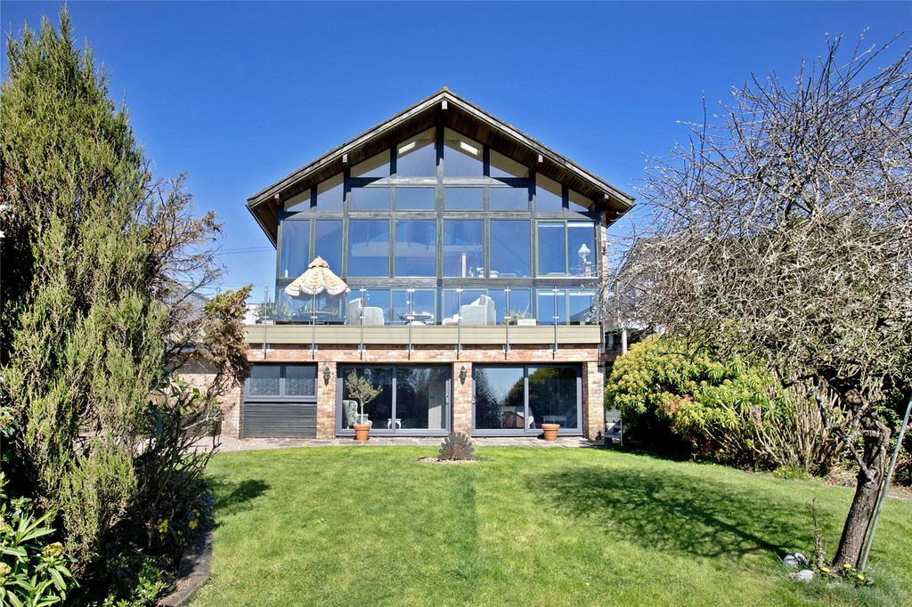 Property photo 1 of 19 Sawyers