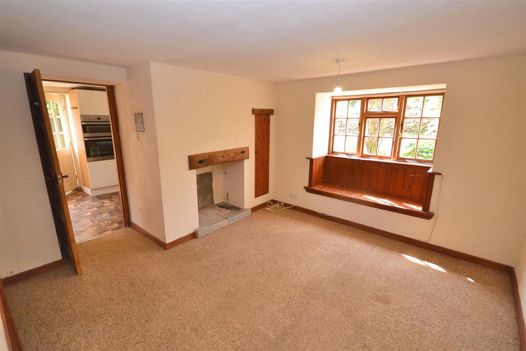 Property photo 2 of 14 2 - 2025-08-15T120003.488.Png