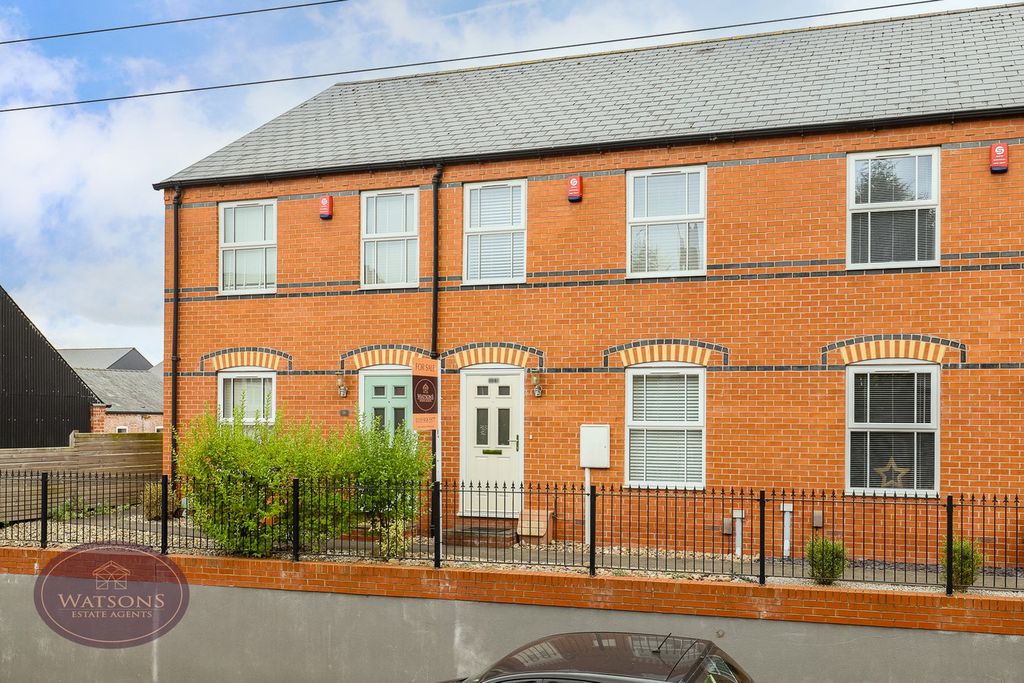 Property photo 1 of 23